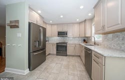 409 CHESTERFIELD DRIVE, DOWNINGTOWN, PA 19335