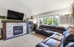 1006 N Adkins Dr, Post Falls, ID 83854