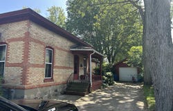 170 Grove Street, Coopersville, MI 49404