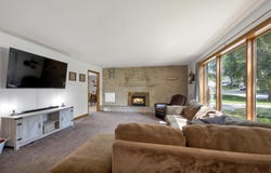 140 W BRIAR Lane, GREEN BAY, WI 54301-1314