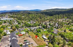 515 S McKinnon Rd, Spokane Valley, WA 99212