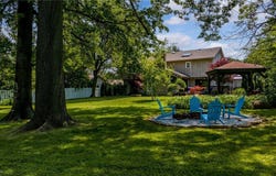 25901 Annesley Road, Beachwood, OH 44122