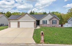 121 Bryan Ridge Drive, Wright City, MO 63390