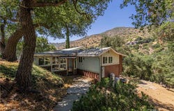 947 N Glendora Avenue, Glendora, CA 91741