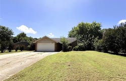 2003 Deer Run Circle, Muskogee, OK 74403