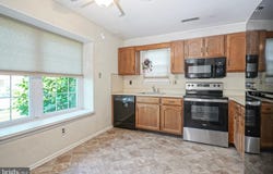 144 LAKEBRIDGE DRIVE, DEPTFORD, NJ 08096