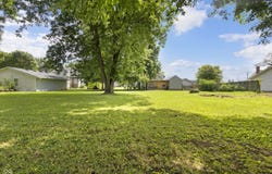 704 W Pearl Street, Trafalgar, IN 46181