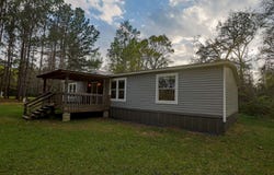 T FEE RD, Evans, LA 70639
