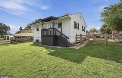 29 HAIN AVE, WERNERSVILLE, PA 19565