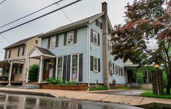 7 S JACKSON STREET, STRASBURG, PA 17579