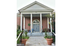 250 MOORELAND AVENUE, CARLISLE, PA 17013