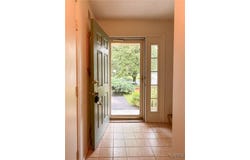 528 Meadow Drive, Utica, NY 13502