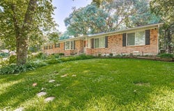 1001 Crestview Drive, Cedar Hill, TX 75104