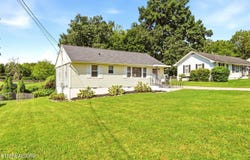 309 Cross St, Clinton, TN 37716