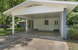 605 N West Street, Morrilton, AR 72110