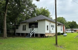 182 Main St, Bude, MS 39630