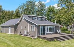 3988 M-35, Escanaba, MI 49829