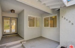 13633 Sylvan St, Valley Glen, CA 91401