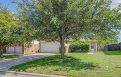 202 McCarthur Dr, Leander, TX 78641