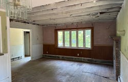 12 Hampton Road, Sound Beach, NY 11789