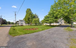 188 S SUNSET DRIVE, BROADWAY, VA 22815