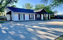 2300 N Lorraine St, Hutchinson, KS 67502