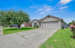 109 Inman DR, Hutto, TX 78634
