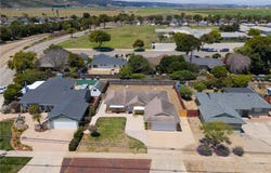 405 N V, Lompoc, CA 93436