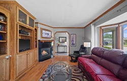 7101 W Tripoli Ave, Milwaukee, WI 53220
