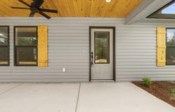 366 Shorey Drive, DeFuniak Springs, FL 32433