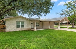 412 Oak St, Bastrop, TX 78602