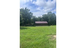 3289 Birds Nest Road, Cuba, MO 65453