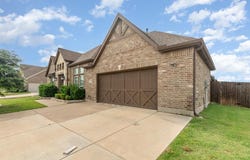 302 Micco Lane, Fate, TX 75087