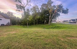 19316 Saffron Hill Court, Evansville, IN 47725