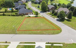 165 Cross Creek Drive, Paris, KY 40361