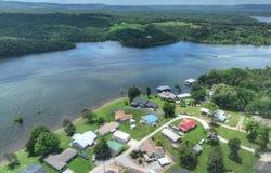 28136 Lone Pine Road, Eagle Rock, MO 65641