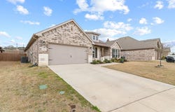 1541 Stanchion Way, Weatherford, TX 76087