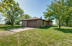 8610 N Farm Road 53, Walnut Grove, MO 65770