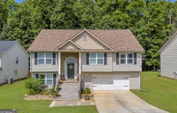 387 Searchlight, Winder, GA 30680