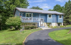 1519 Ridge Drive, Stroudsburg, PA 18360