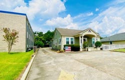 906 Canal Blvd, Thibodaux, LA 70301