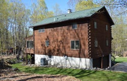 103 Summit Drive, Greentown, PA 18426
