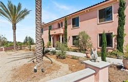 17190 Small Canyon Ln, Riverside, CA 92506