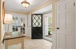 16 Southgate Road, Setauket, NY 11733