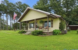 3327 Nixon Chapel Road, Albertville, AL 35950
