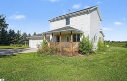 9682 S Wise Road, Shepherd, MI 48883