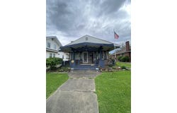 665 NE A St, Linton, IN 47441