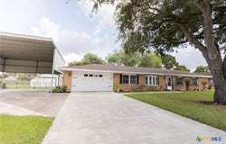 206 Berwick Street, Victoria, TX 77904