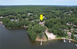 163 Winterberry Road, Narragansett, RI 02874