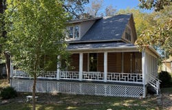 135 S 8th Street, Mammoth Spring, AR 72554